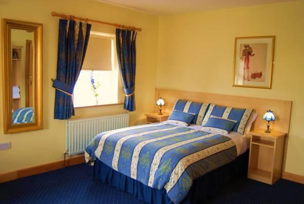 Feerick'S Hotel Rathowen Esterno foto